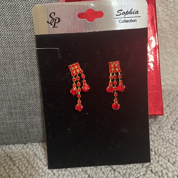 Red Necklace Set by Sofia - Picture 3 of 6